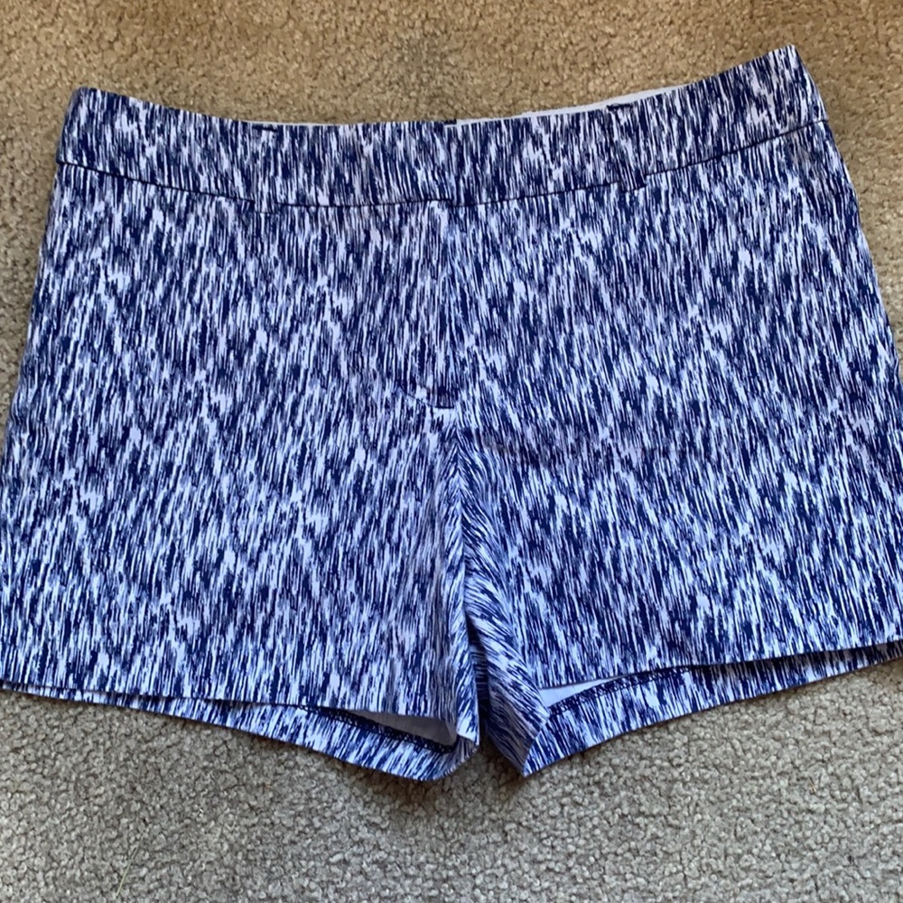 Willi Smith dress shorts. Size 8